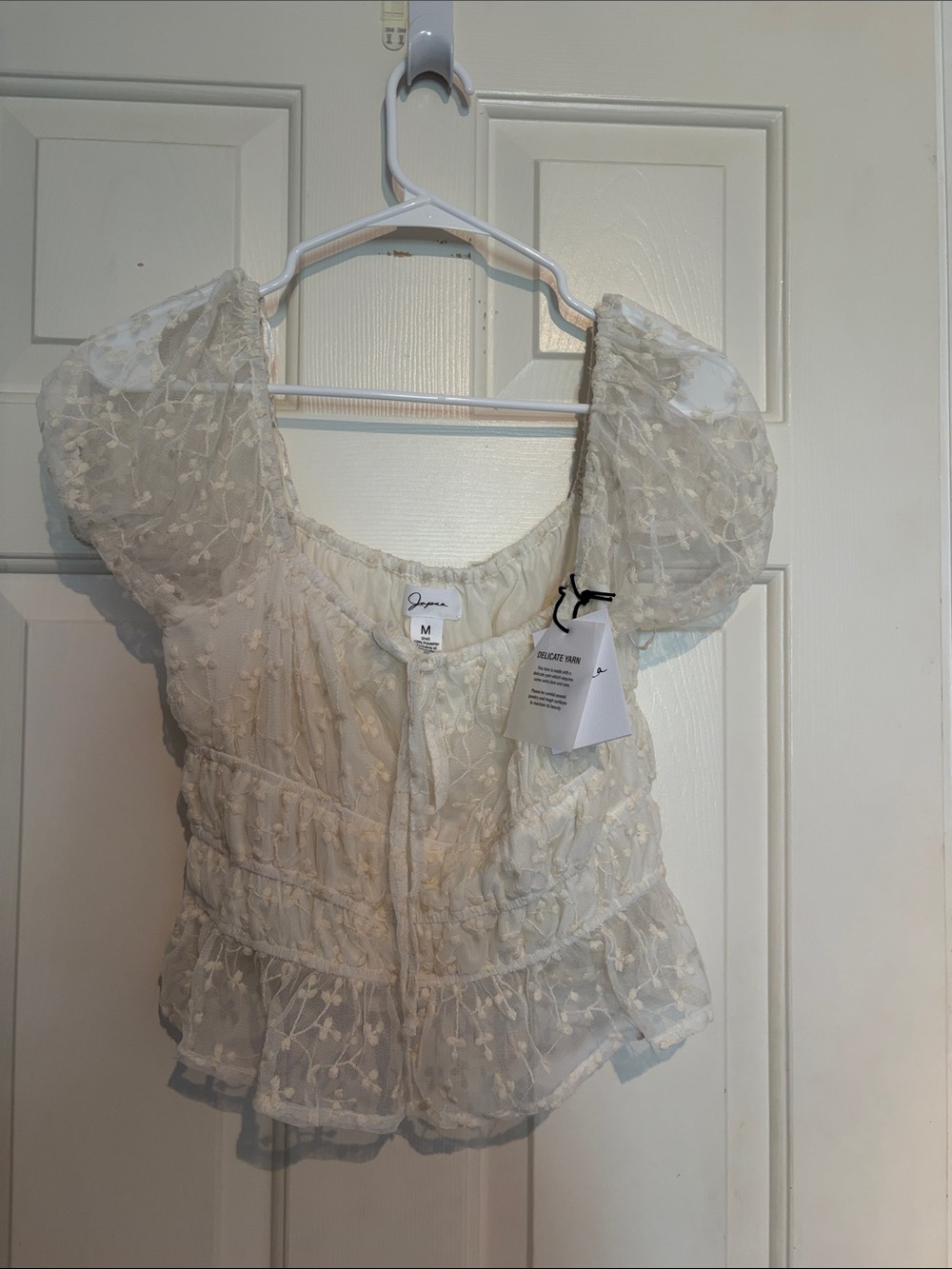 NWT Japna Delicate Ivory Floral Lace Puff-Sleeve Top - Size M Fits Small
